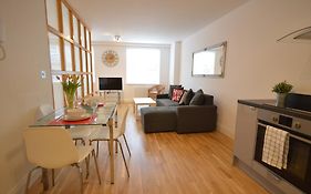 3A Soho Studios 3Rd Floor By Indigo Flats